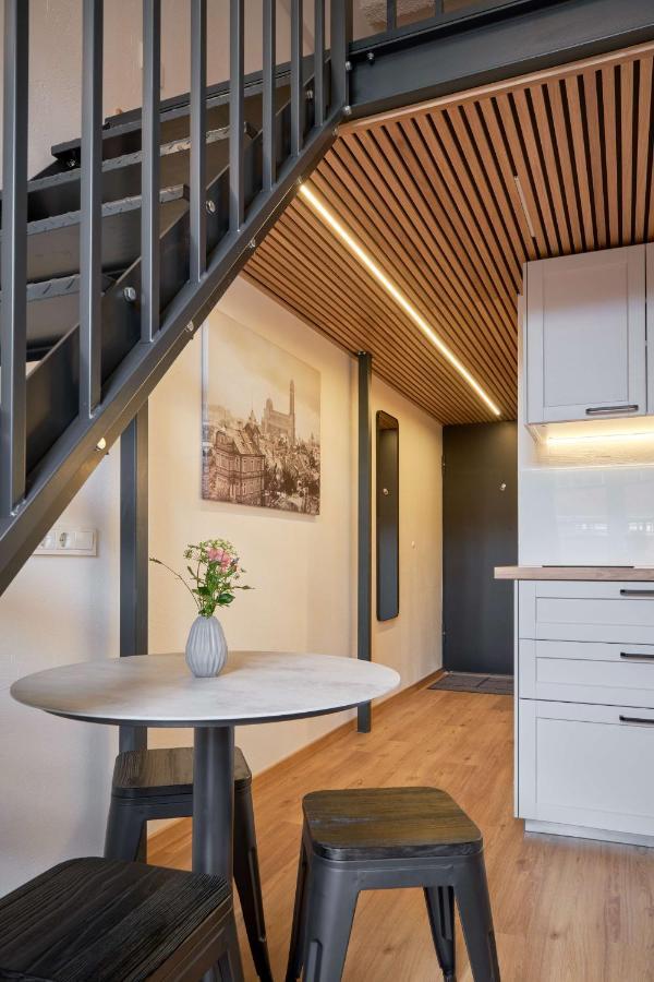 Queen Barbora Central Lofts Каунас Екстериор снимка