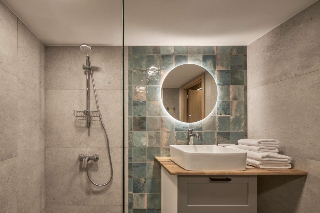 Queen Barbora Central Lofts Каунас Екстериор снимка