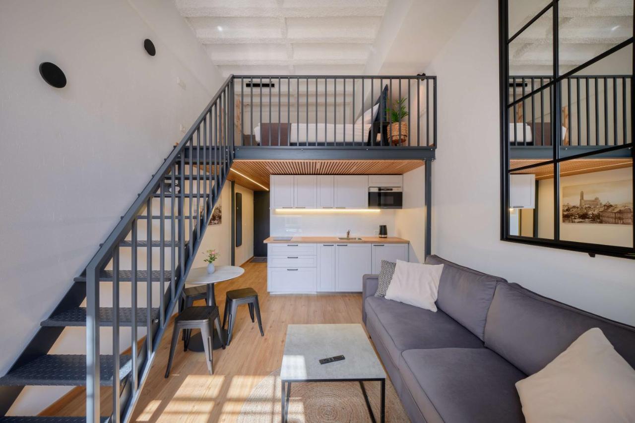 Queen Barbora Central Lofts Каунас Екстериор снимка