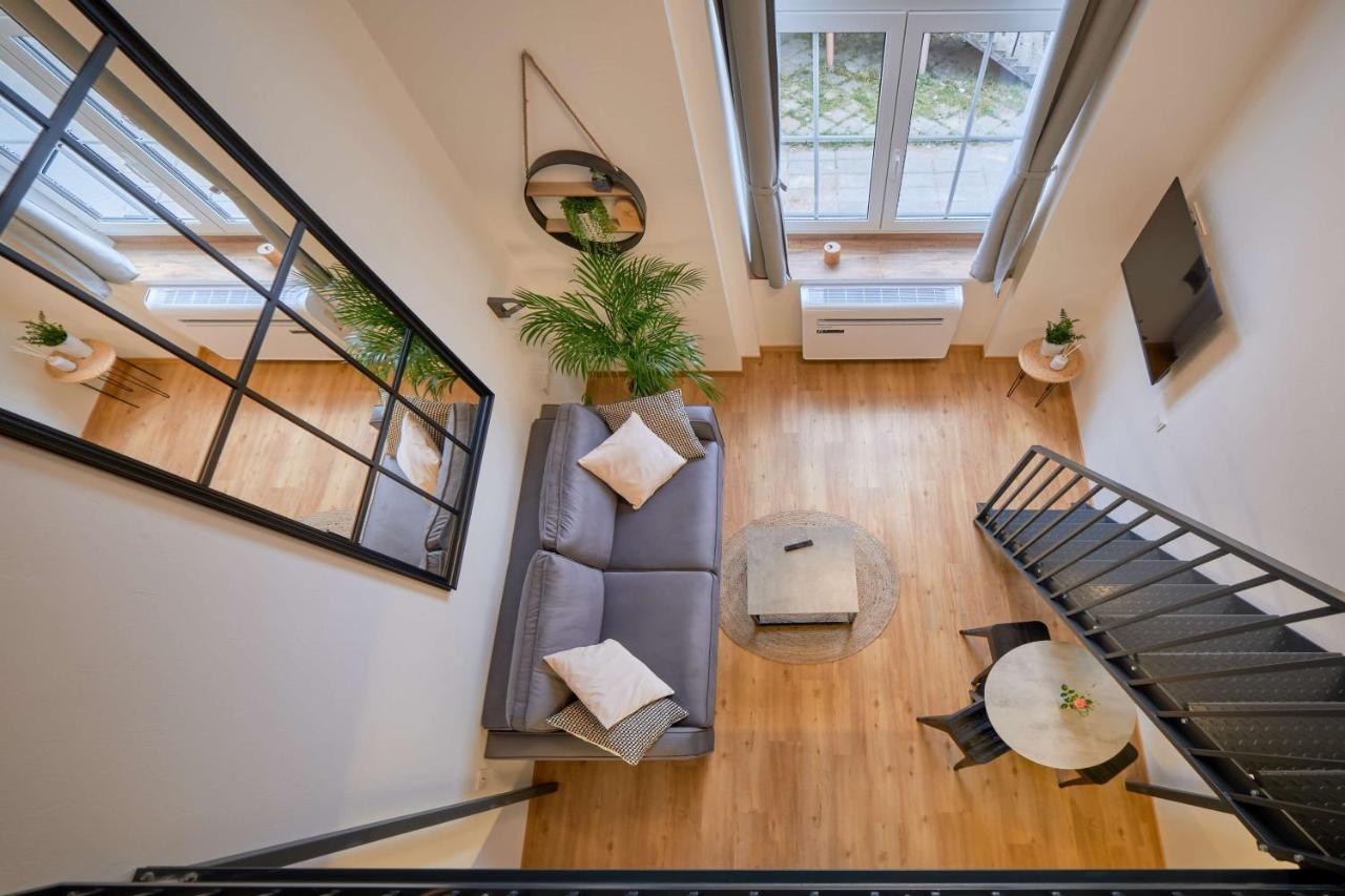 Queen Barbora Central Lofts Каунас Екстериор снимка